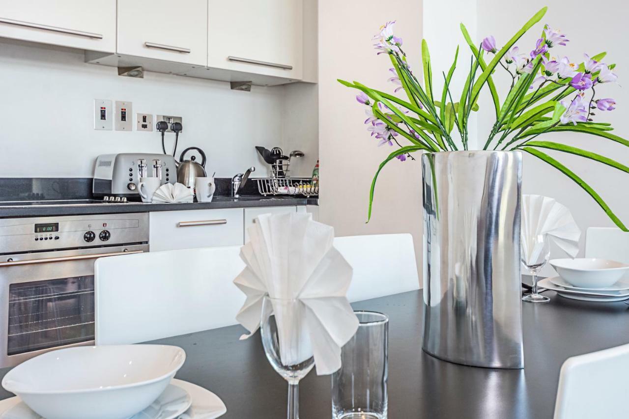 Splendid 3 Bedroom Apartment In Angel/Kings Cross Лондон Экстерьер фото